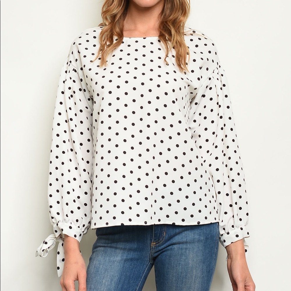 Polka dot white and black blouse